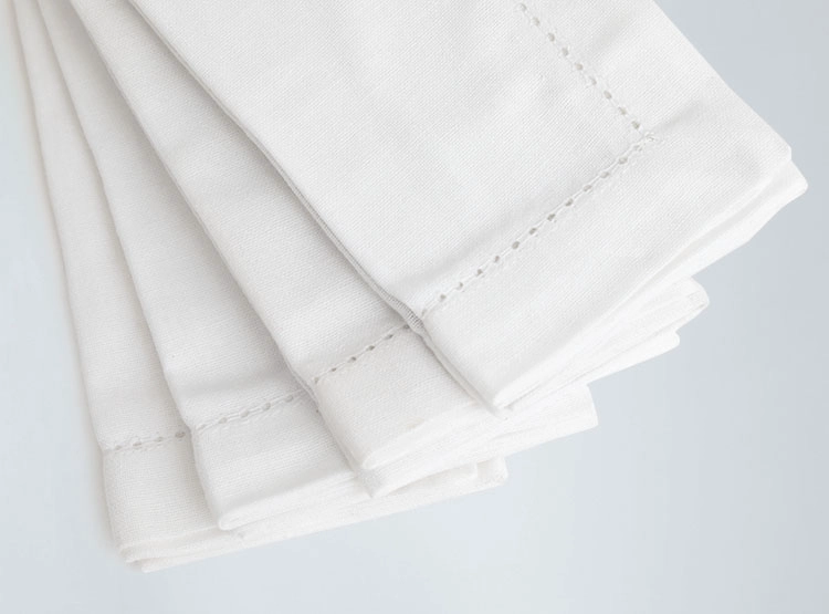 SET 4 SERVILLETAS RIPLEY HOME LISO ALGODÓN BLANCO - 2
