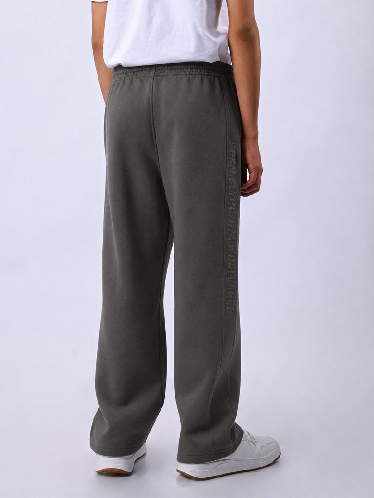 PANTALÓN JOGGER NIÑO WOALLANCE BROOKS - 3
