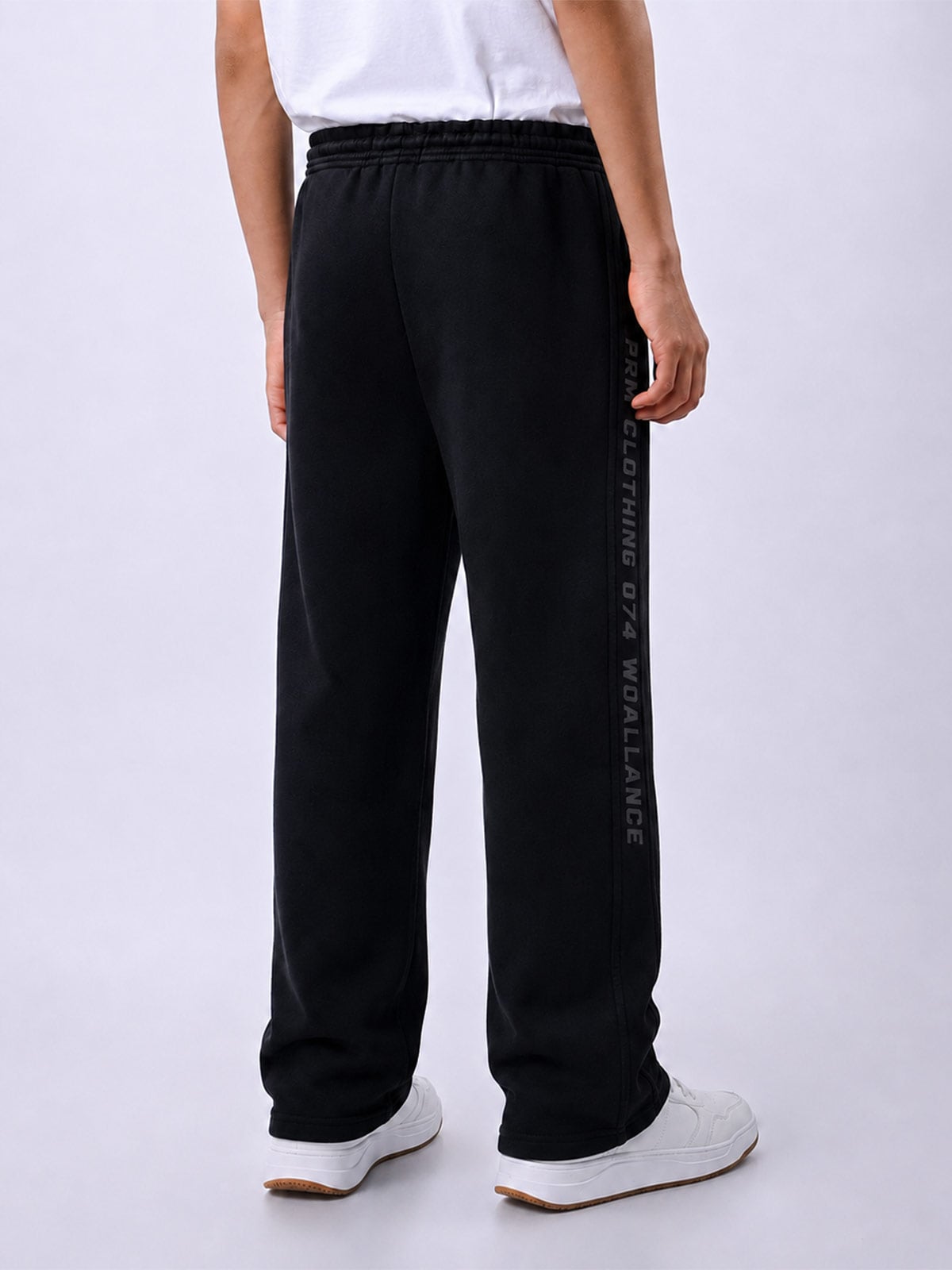PANTALÓN JOGGER NIÑO WOALLANCE BROOKS - 4