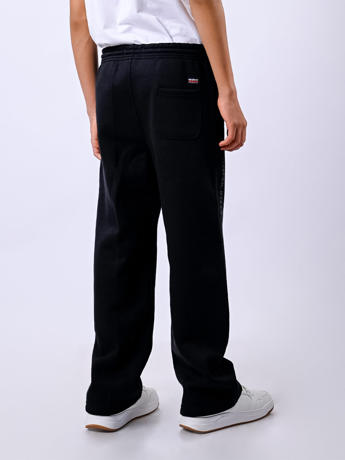 PANTALÓN JOGGER NIÑO WOALLANCE ROMA - 4