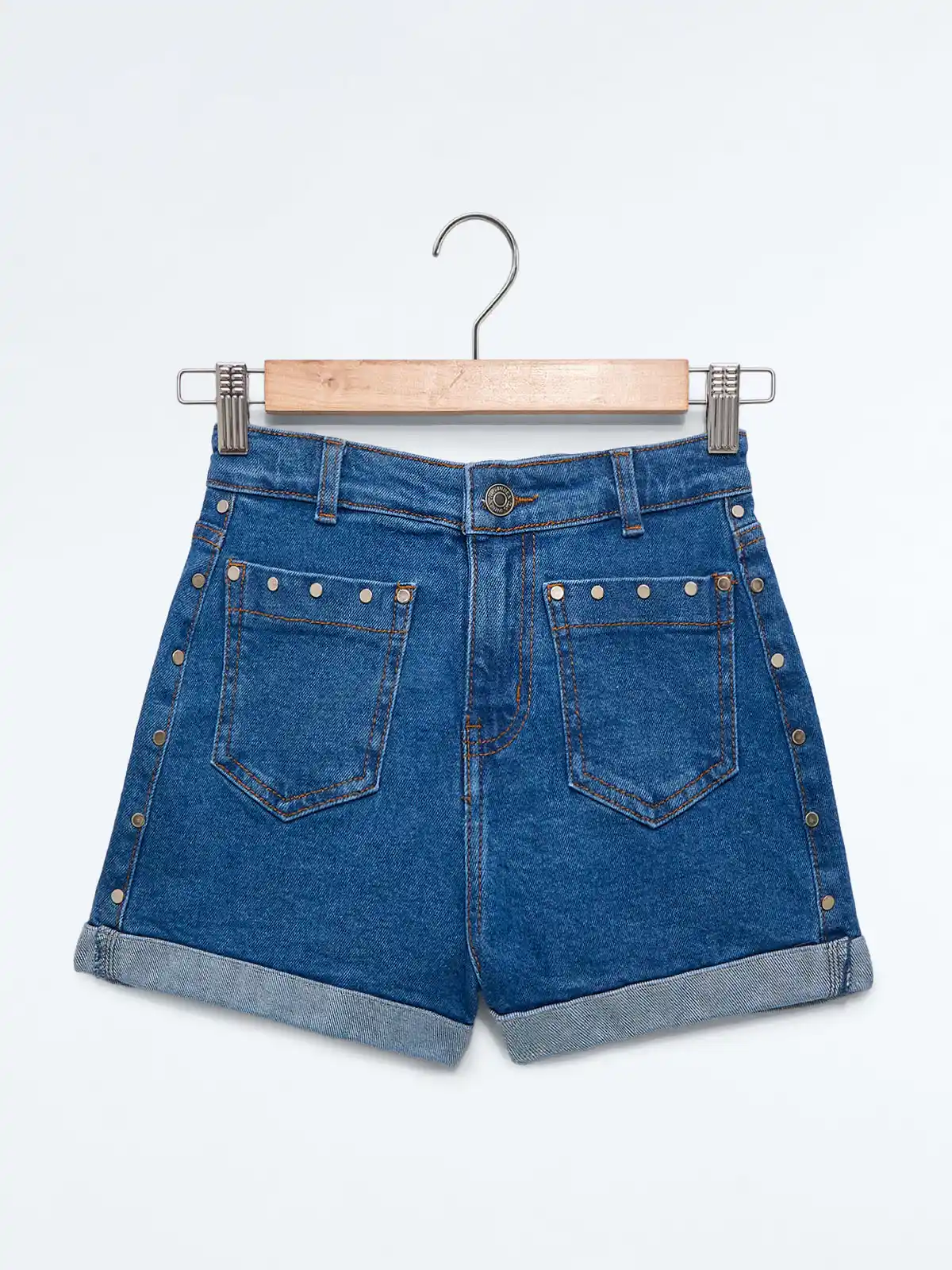 SHORT CON TACHAS NIÑA INDEX - 1